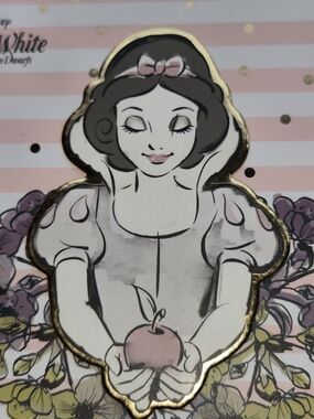 Disney Princes Snow White - 12 Color Eyeshadow Palette